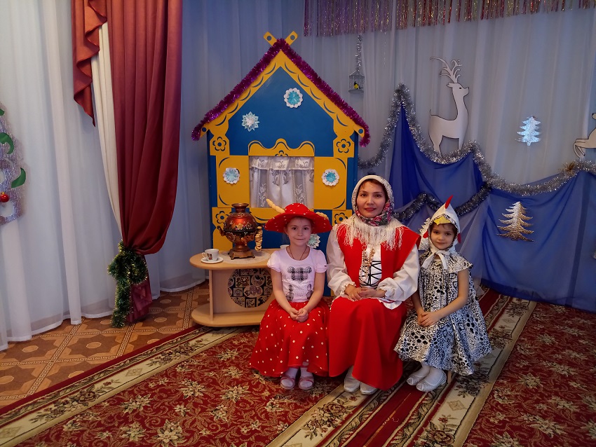 Святки2.jpg Святки2.jpg