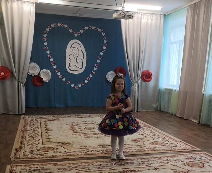 дс 1 Оленёнок - Мама.jpg